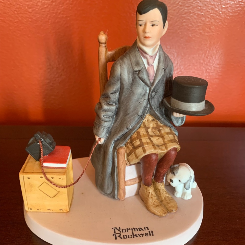 Norman Rockwell figurine . “Self Portrait”